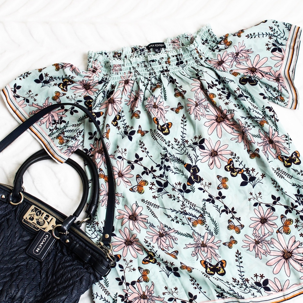 Floral off the shoulder top - Picture 2 of 4